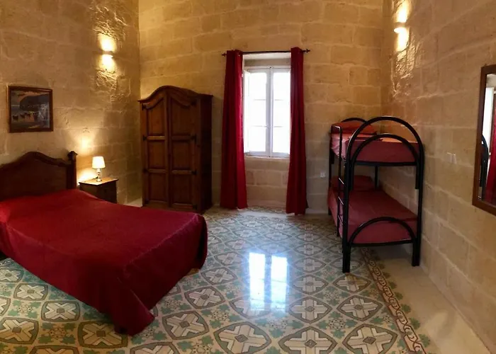 Julia Tatil Evi Xewkija