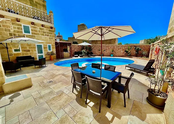 Julia Tatil Evi Xewkija