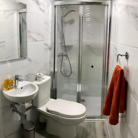 Semesterbostad Julia *